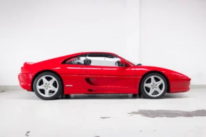 681b1698e61f0a7caa65d179_Ferrari F355 Berlinetta Rood-33