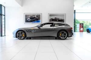 Ferrari-GTC4Lusso-L-274-FV-BK8A6005