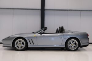classic-2002-ferrari-550-barchetta-grigiotitanio-4