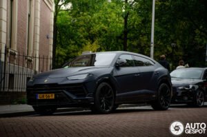 lamborghini-urus-s-aea30-c588810092024214644_1